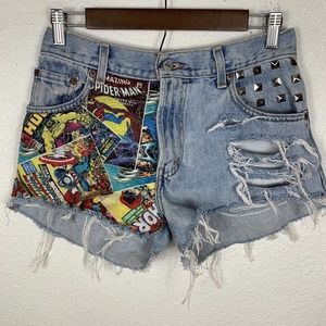 Levi's Marvel Shorts Women’s L Denim Cutoff Jean Fray Studded Relaxed Tapered